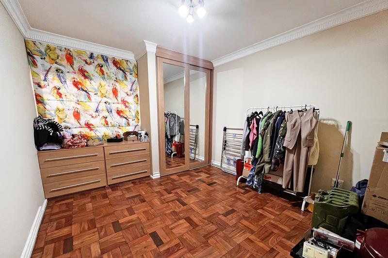 2 Bedroom Property for Sale in Atholl Gardens Gauteng