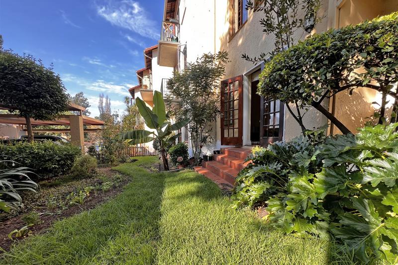 2 Bedroom Property for Sale in Atholl Gardens Gauteng