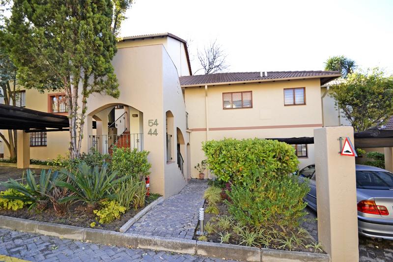 2 Bedroom Property for Sale in Atholl Gardens Gauteng