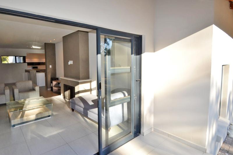 4 Bedroom Property for Sale in Morningside Manor Gauteng