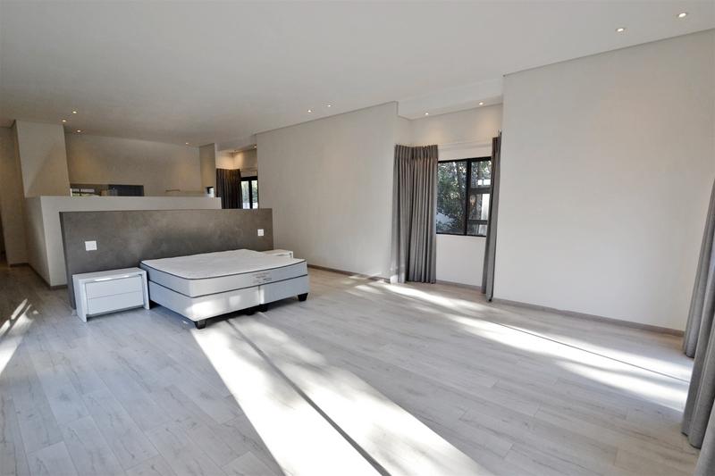 4 Bedroom Property for Sale in Morningside Manor Gauteng
