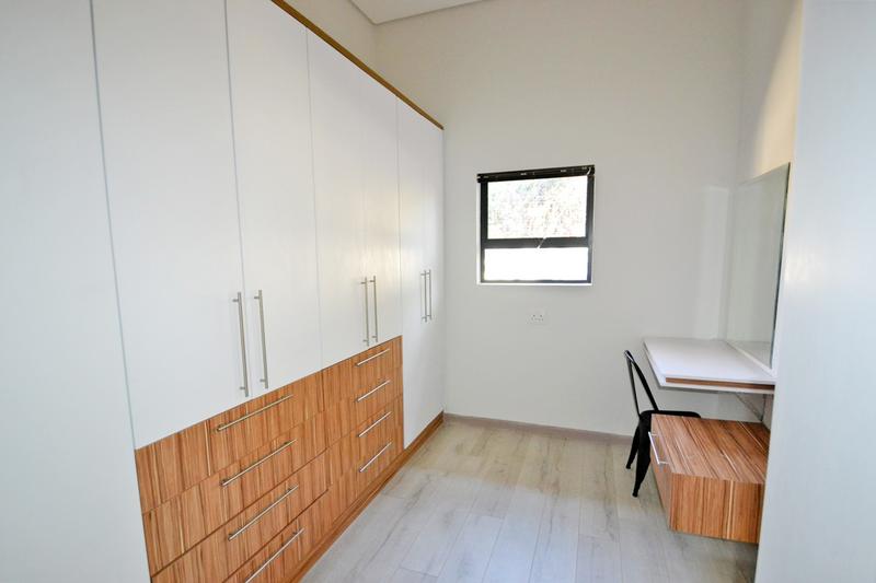 4 Bedroom Property for Sale in Morningside Manor Gauteng