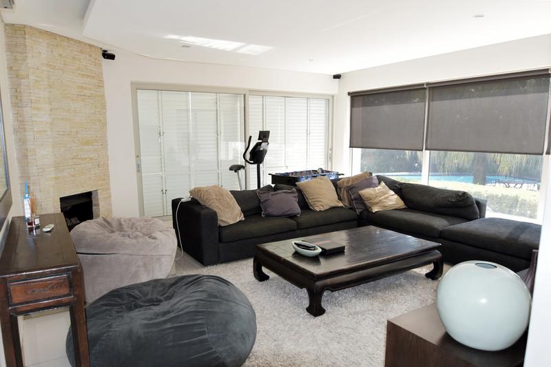 5 Bedroom Property for Sale in Sandown Gauteng