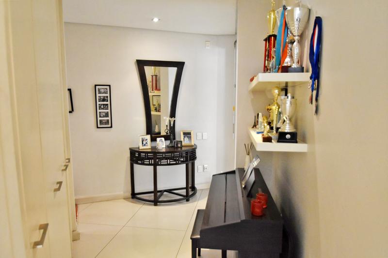 5 Bedroom Property for Sale in Sandown Gauteng