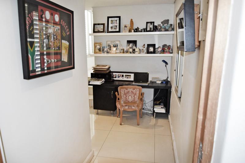 5 Bedroom Property for Sale in Sandown Gauteng