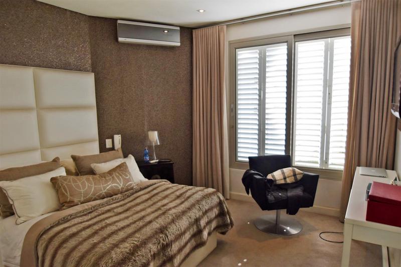 5 Bedroom Property for Sale in Sandown Gauteng