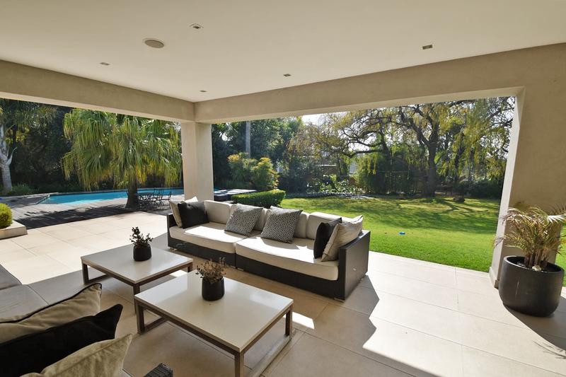 5 Bedroom Property for Sale in Sandown Gauteng