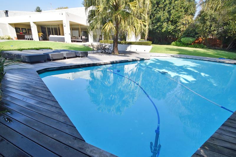 5 Bedroom Property for Sale in Sandown Gauteng