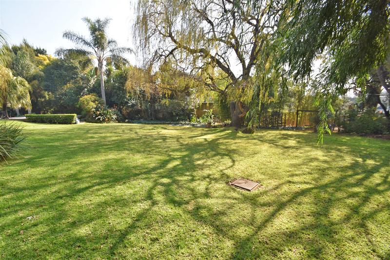 5 Bedroom Property for Sale in Sandown Gauteng