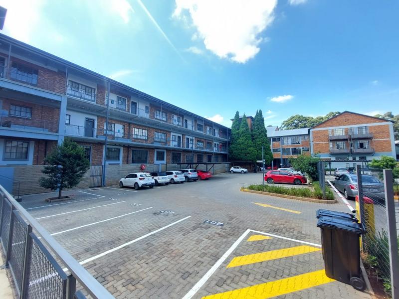 2 Bedroom Property for Sale in Braamfontein Gauteng