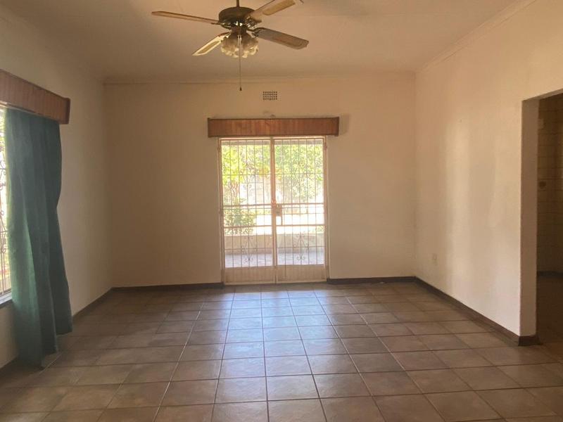 To Let 3 Bedroom Property for Rent in Germiston Central Gauteng