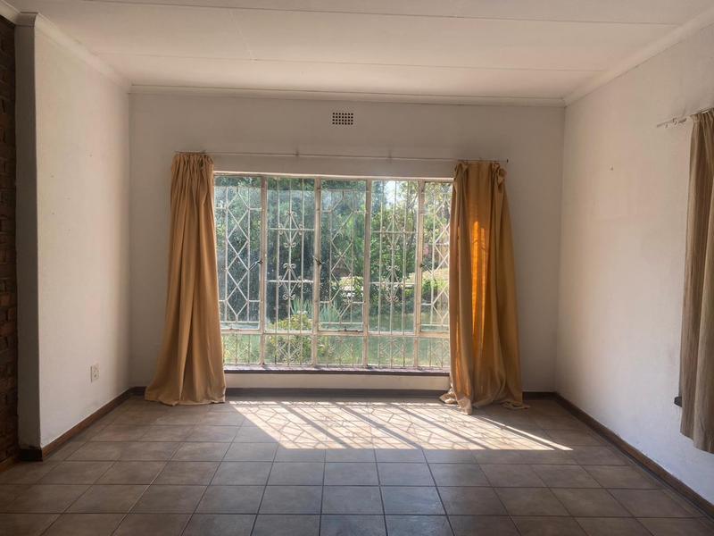 To Let 3 Bedroom Property for Rent in Germiston Central Gauteng
