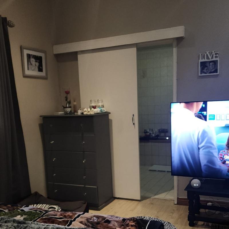 To Let 4 Bedroom Property for Rent in Orange Grove Gauteng
