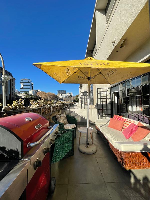 1 Bedroom Property for Sale in Rosebank Gauteng