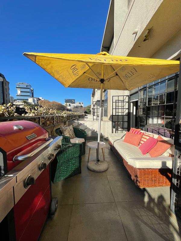 1 Bedroom Property for Sale in Rosebank Gauteng