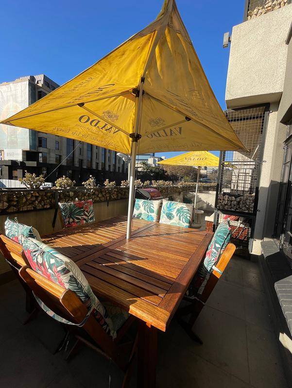 1 Bedroom Property for Sale in Rosebank Gauteng