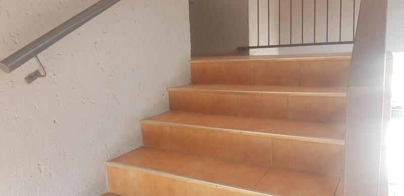 To Let 2 Bedroom Property for Rent in North Riding Gauteng