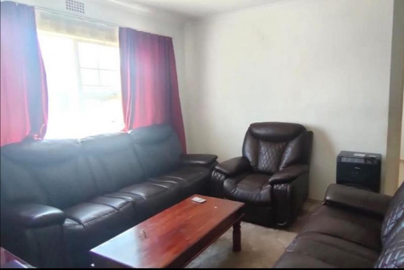 2 Bedroom Property for Sale in Crystal Park Gauteng