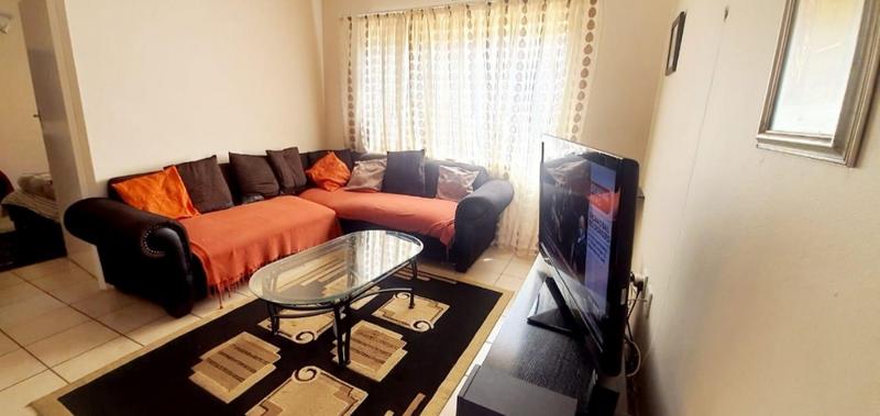 1 Bedroom Property for Sale in Crystal Park Gauteng