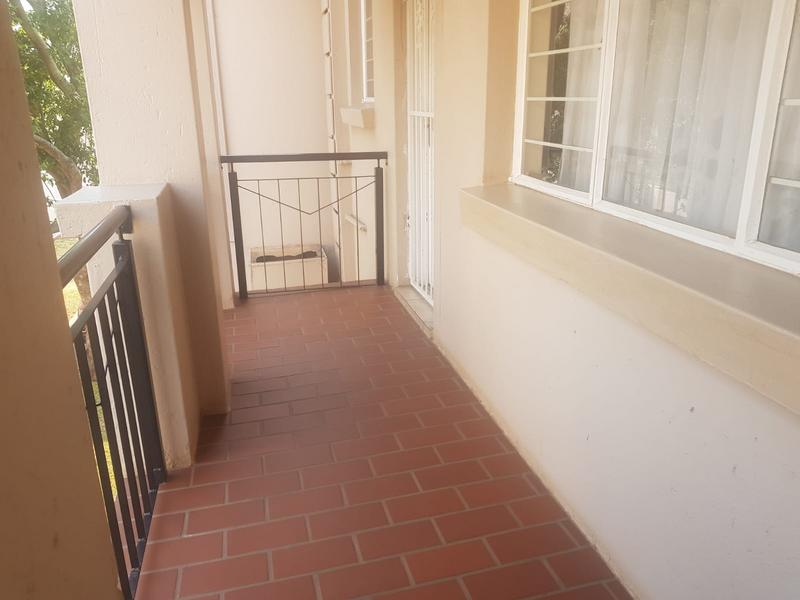 2 Bedroom Property for Sale in Klippoortjie Gauteng