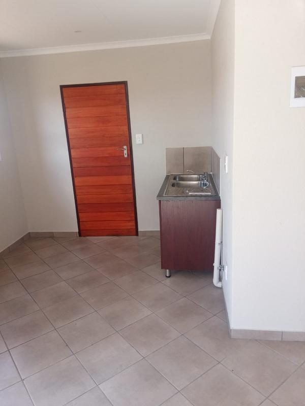 2 Bedroom Property for Sale in Brakpan Gauteng