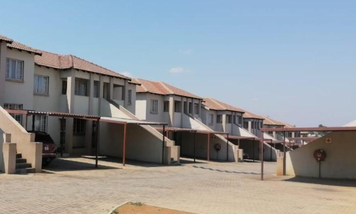 2 Bedroom Property for Sale in Elspark Gauteng