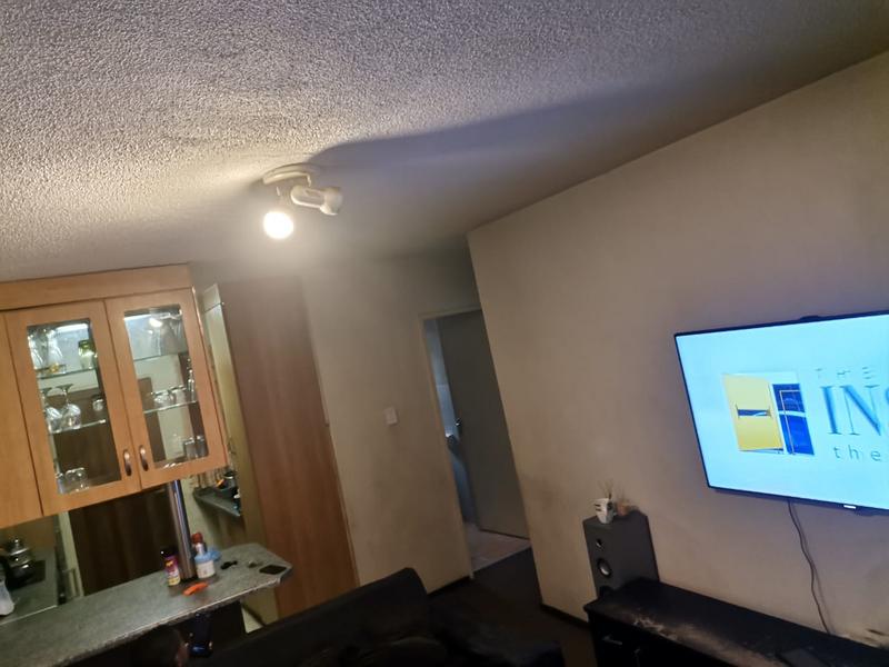 2 Bedroom Property for Sale in Elspark Gauteng