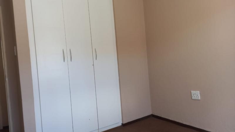 2 Bedroom Property for Sale in Elspark Gauteng