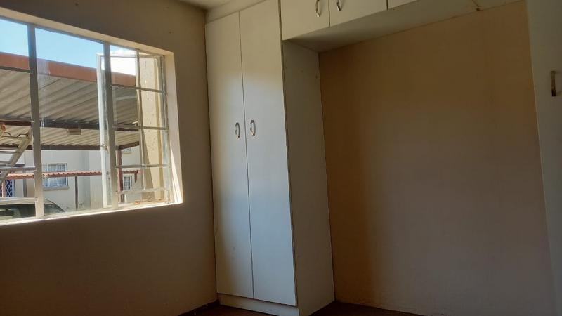 2 Bedroom Property for Sale in Elspark Gauteng