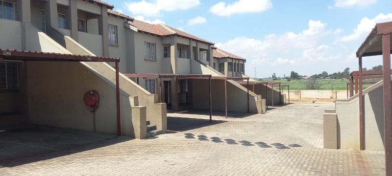 2 Bedroom Property for Sale in Elspark Gauteng