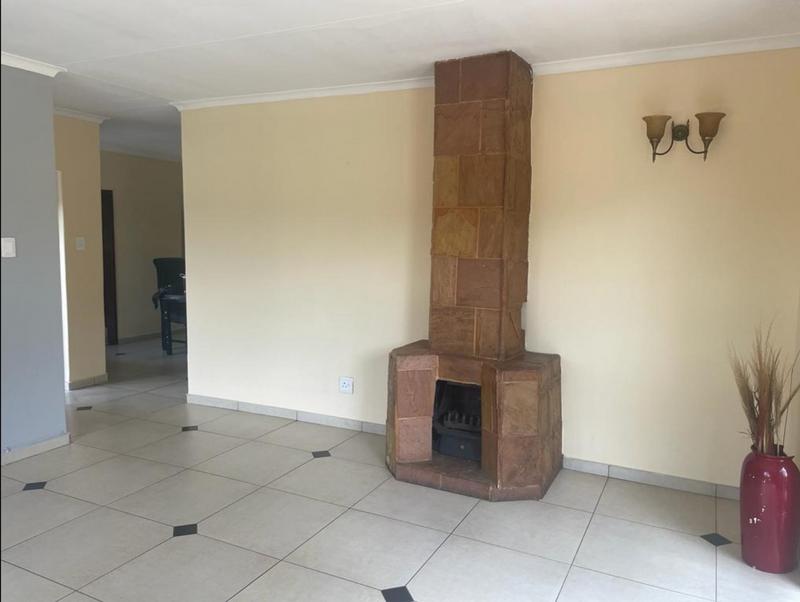 3 Bedroom Property for Sale in Birchleigh Gauteng