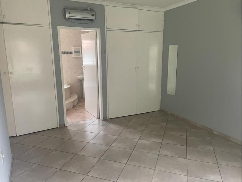3 Bedroom Property for Sale in Birchleigh Gauteng