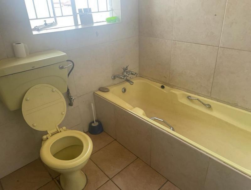 3 Bedroom Property for Sale in Birchleigh Gauteng