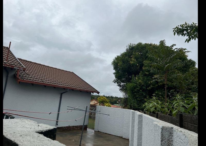 3 Bedroom Property for Sale in Birchleigh Gauteng