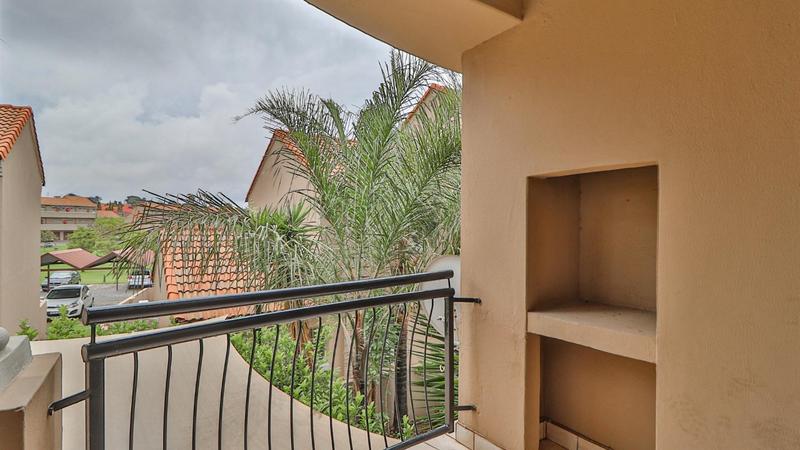 2 Bedroom Property for Sale in Glen Marais Gauteng