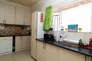 4 Bedroom Property for Sale in Bramley Gauteng