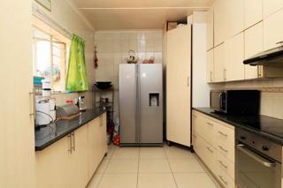 4 Bedroom Property for Sale in Bramley Gauteng