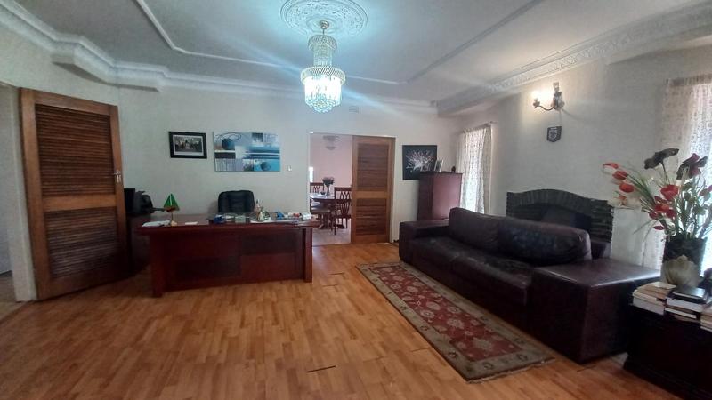 5 Bedroom Property for Sale in Bramley Gauteng