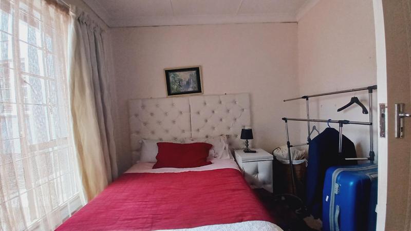 5 Bedroom Property for Sale in Bramley Gauteng
