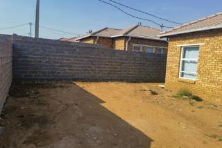 2 Bedroom Property for Sale in Devland Gauteng