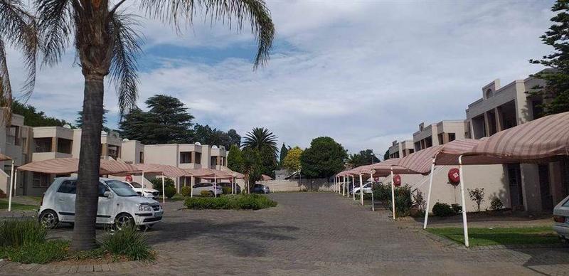 3 Bedroom Property for Sale in Glenanda Gauteng
