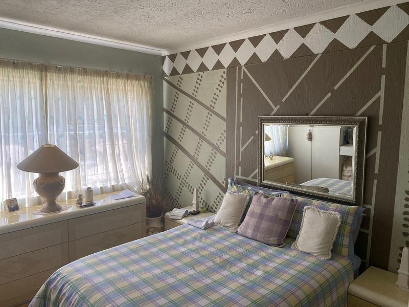3 Bedroom Property for Sale in Glenanda Gauteng