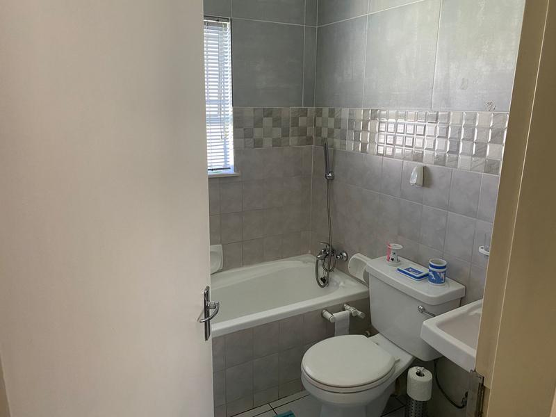 3 Bedroom Property for Sale in Glenanda Gauteng