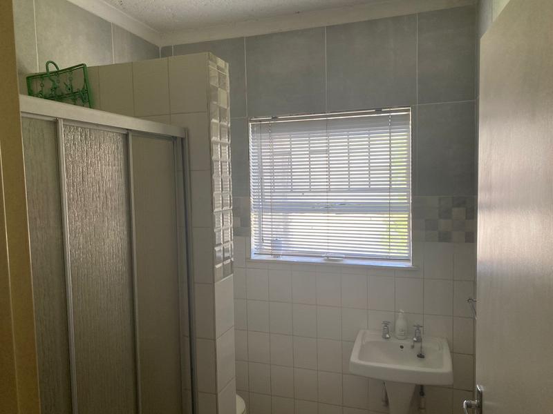 3 Bedroom Property for Sale in Glenanda Gauteng
