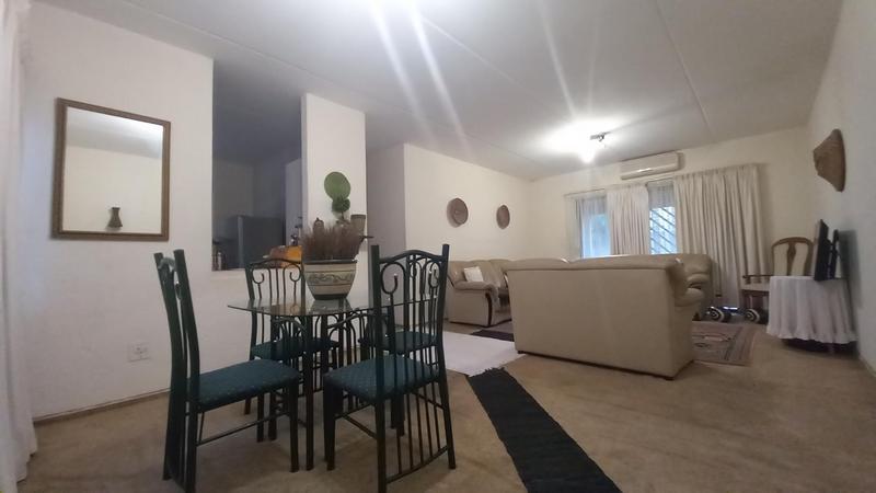 2 Bedroom Property for Sale in Kew Gauteng