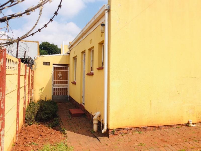 4 Bedroom Property for Sale in Lenasia South Gauteng