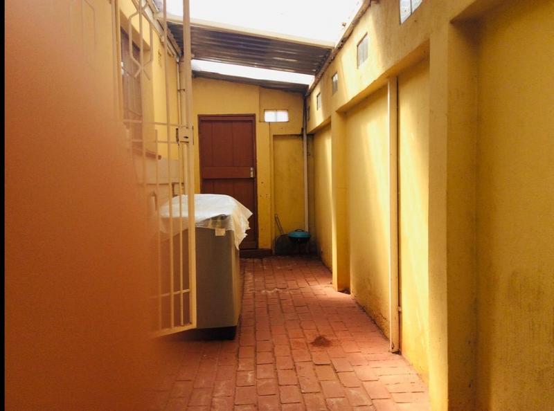 4 Bedroom Property for Sale in Lenasia South Gauteng