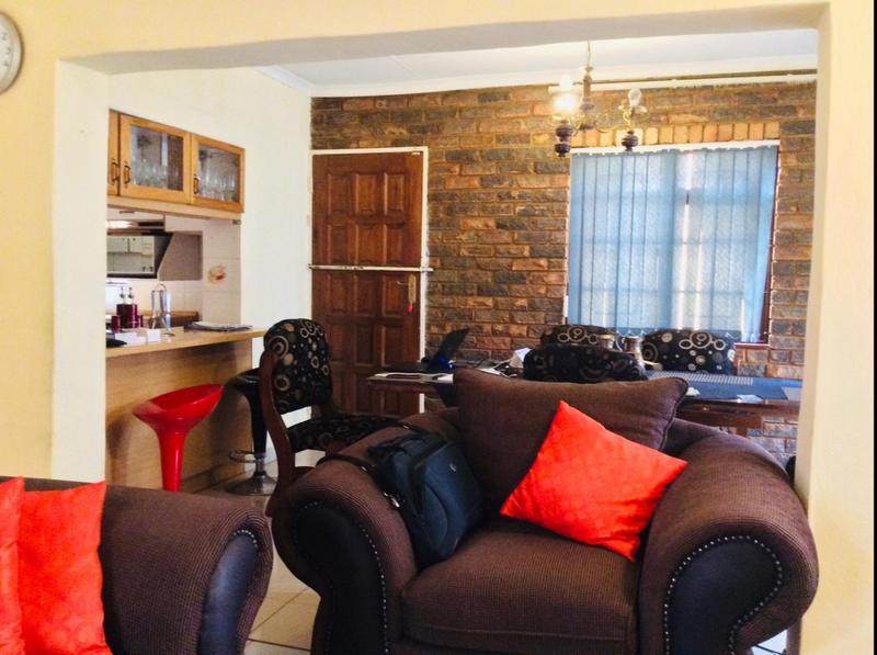 4 Bedroom Property for Sale in Lenasia South Gauteng