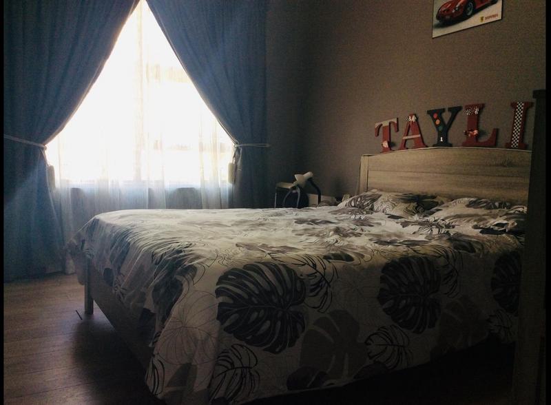 6 Bedroom Property for Sale in Lenasia South Gauteng