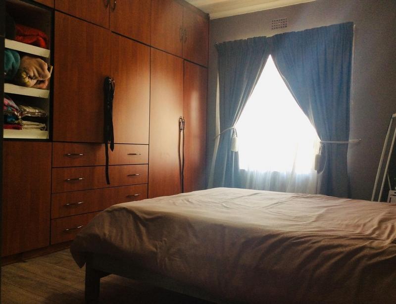 6 Bedroom Property for Sale in Lenasia South Gauteng
